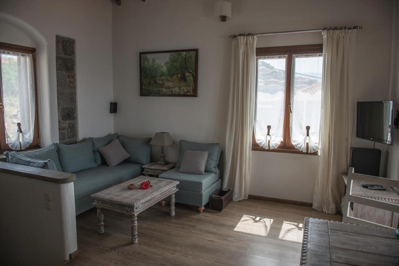 Villa Grand View Rhea Mithimna Exterior foto